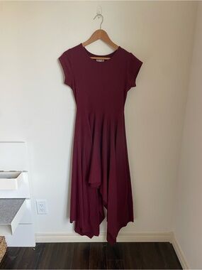 Joyfolie Burgundy Asymmetrical Hem Midi Dress